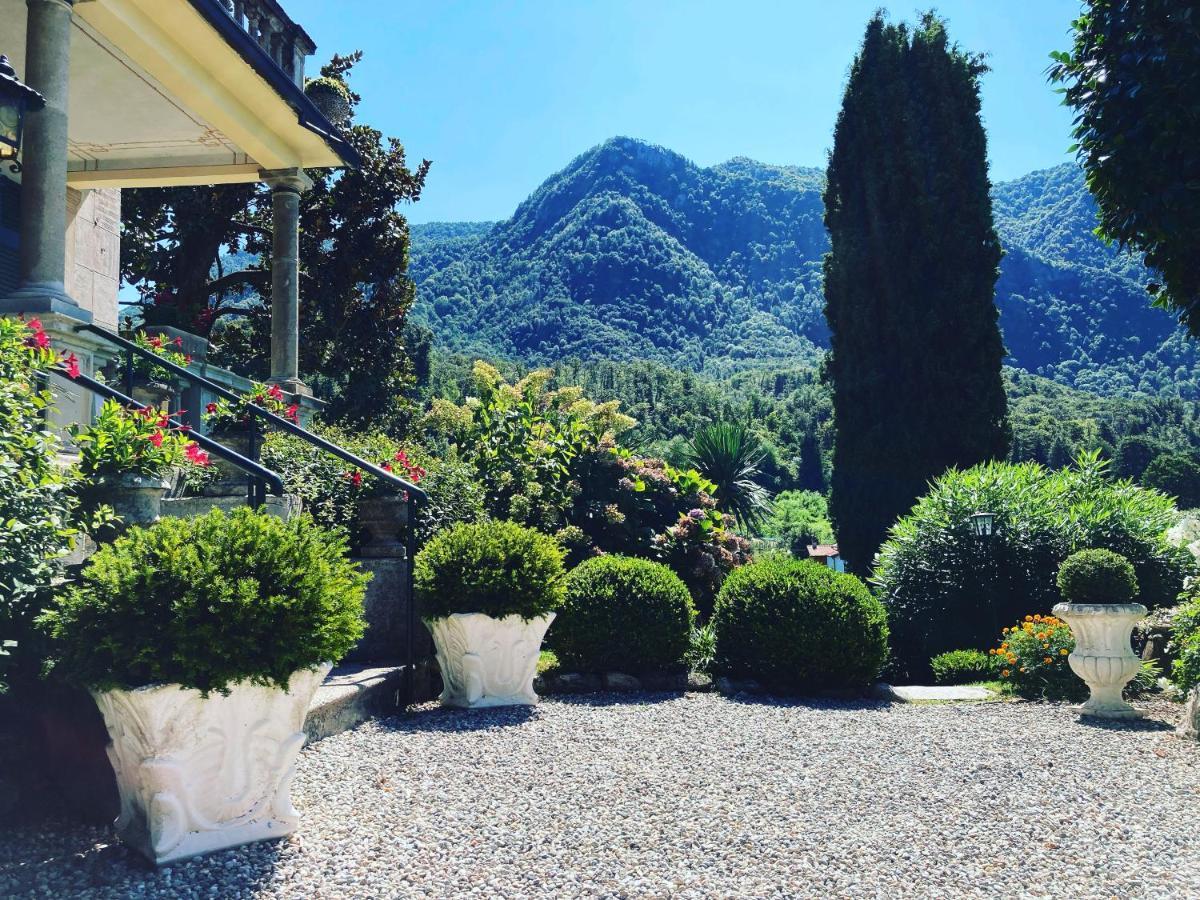 Bed and Breakfast il Motto di Tommy Castelveccana Esterno foto